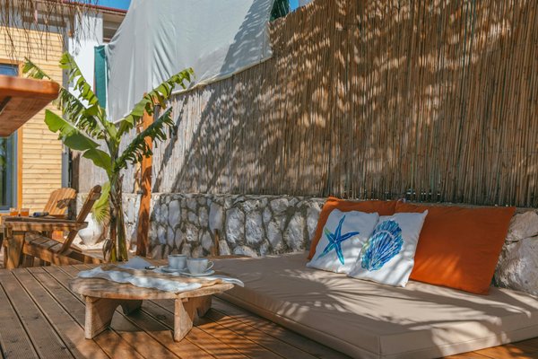 Innovations Révolutionnaires : Améliorez Votre Séjour en Camping avec Ces Trampolines Audacieux!